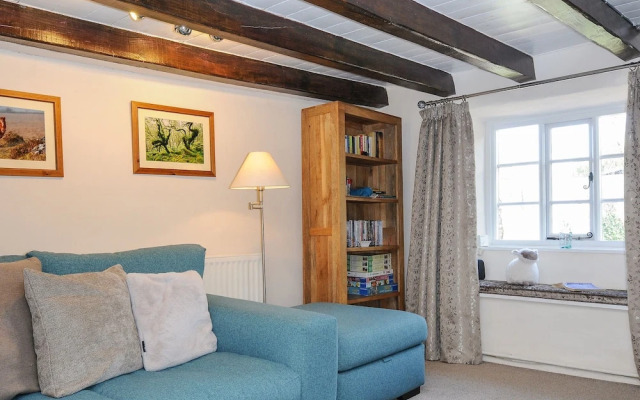 Larksworthy Cottage