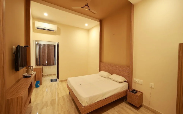 Valluvar Residency