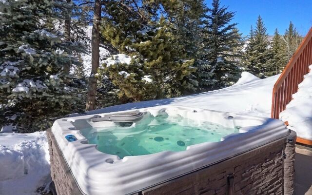 2095 Vermont Rd W - 5 Br Home