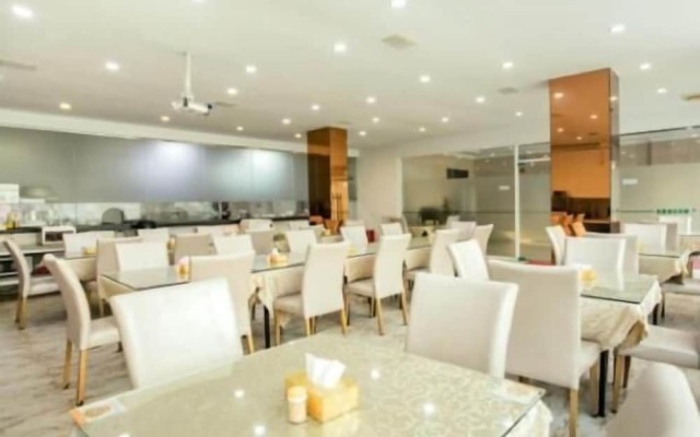 GreenTree Inn Guangzhou Panyu Bus Station Business Hotel