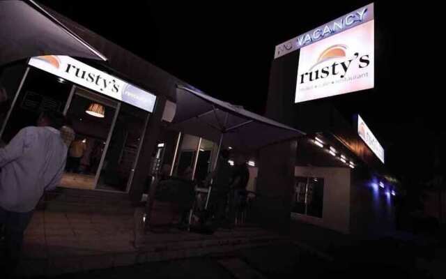 Econo Lodge Rusty's