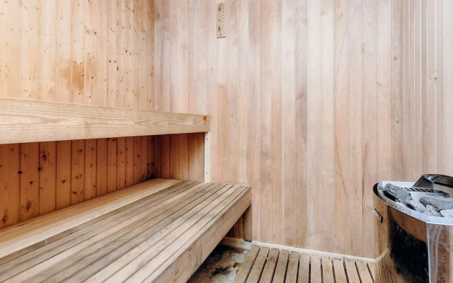 8 Person Holiday Home in Oksbol