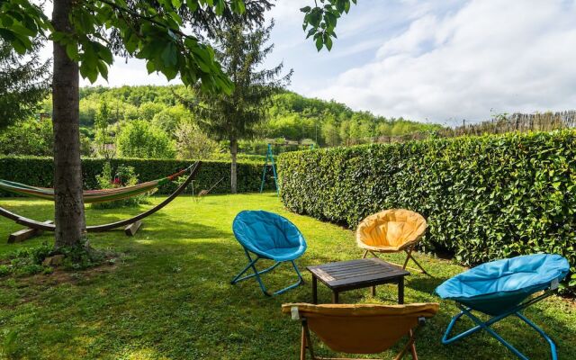 Beautiful Holiday Home in Espere with Swimming Pool