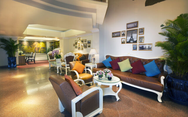 Roseland Corp Hotel