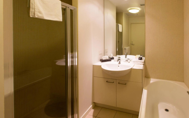Accent Accommodation at Docklands Melbourne