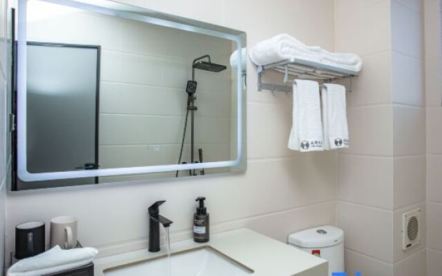 Meet you · Yujian Ni Garden Homestay (Erhai Longkan Wharf)