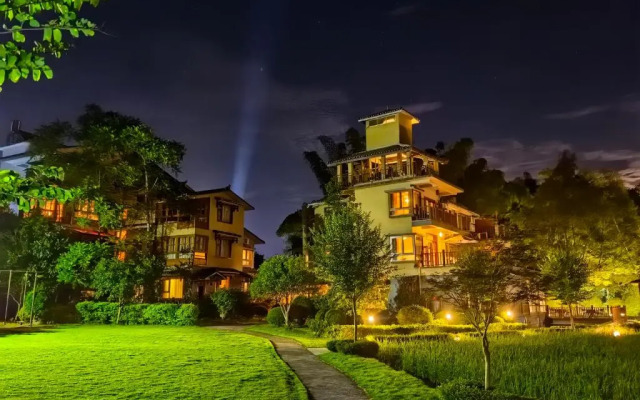 Moondance Hotel