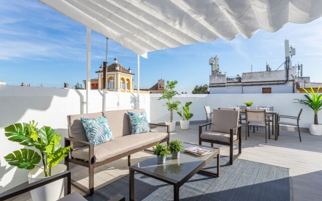 Outstanding Penthouse With Private Terrace Near The Cathedral. Mateos Gago V