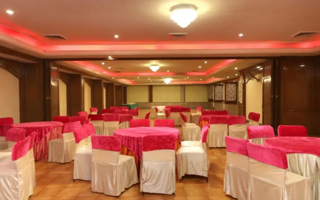 Oyo 30283 Rix'S Hotel And Resort