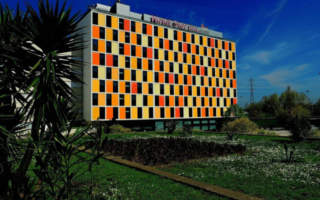 Star Inn Porto