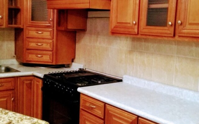 Max Place Apartment