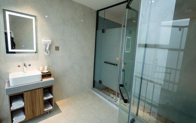 Shell Zhengzhou Zhongyuan Fota Hotel