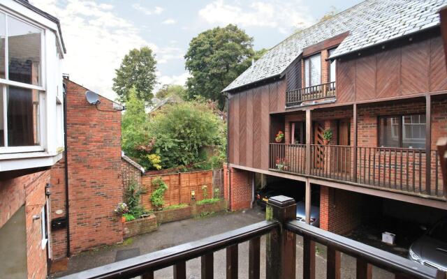 Maisonette No. 06 Magdalen Mews