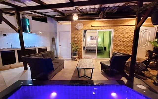 Sunshine Guesthouse and Diving school Room Nr 5