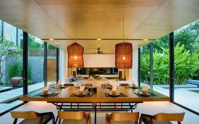 Luxury Pool Villa Resort