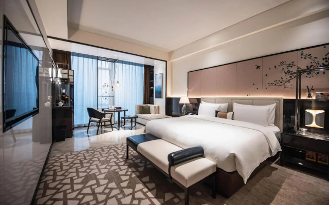 Rainbird International Hotel