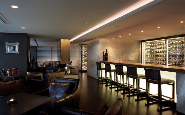 The Classic 500 Pentaz Executive Residence