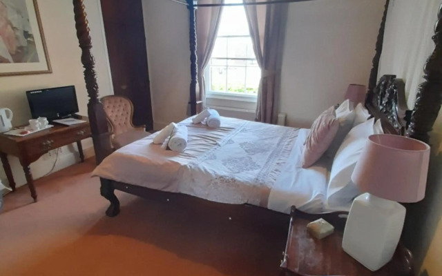 Bank House Hotel