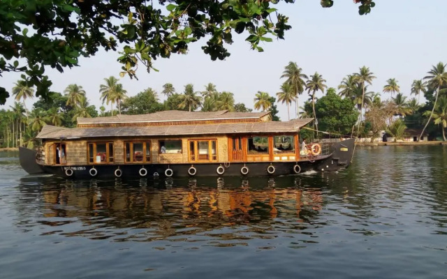 Sea Breeze Beach Home Stay