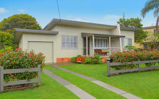 ONDINE, 4 Belmore Street