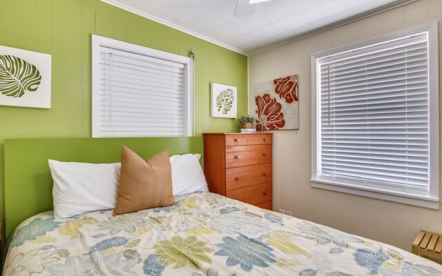 Lil Clam by RedAwning