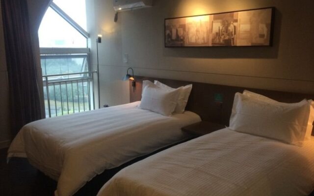 Jinjiang Inn Select Shanghai Zhangjiang High Tech Park Branch