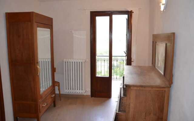 Stone House Lake View