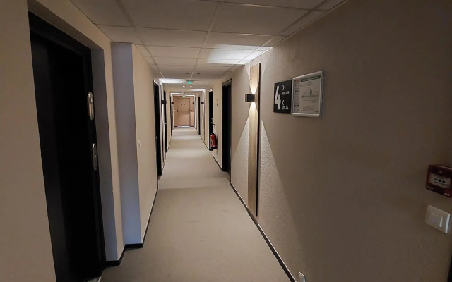 Brit Hotel Confort Rouen Centre