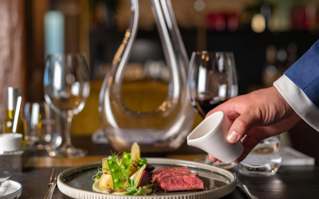 Restaurant, Hotel & Spa Savarin