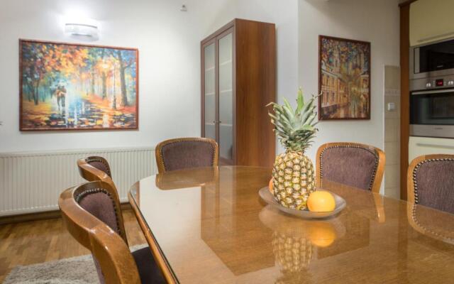 F Apartmani Kragujevac - Luxuary Business Suites