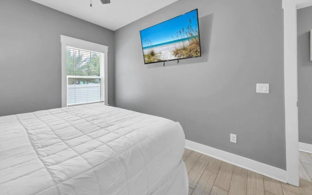 White Sands Beach Retreat, Panama City Beach