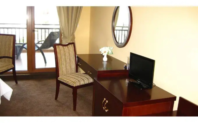 The Vineyards Resort