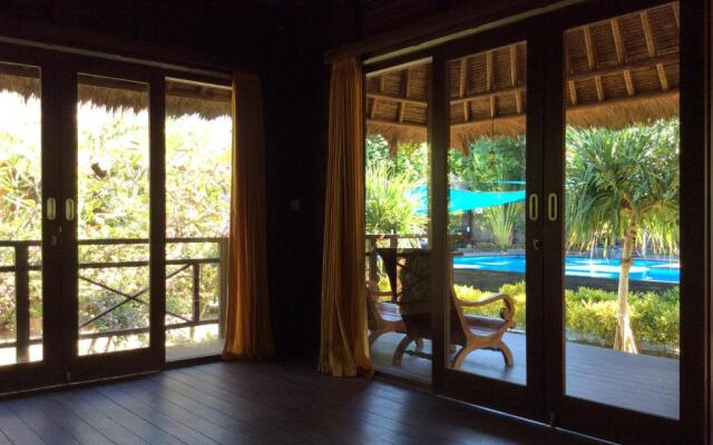 Sunset Villa & Cafe Lembongan