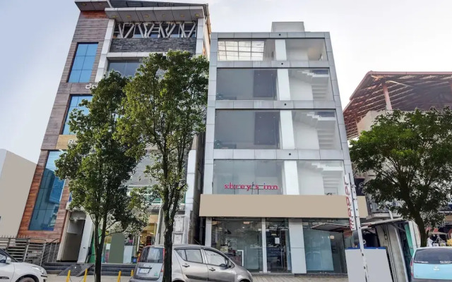 Itsy Hotels Shrey'S Inn Mallandur Road