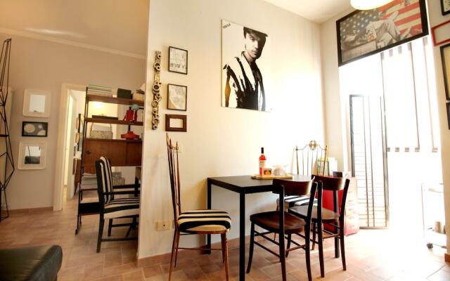 Groovy Rome Art Apartment