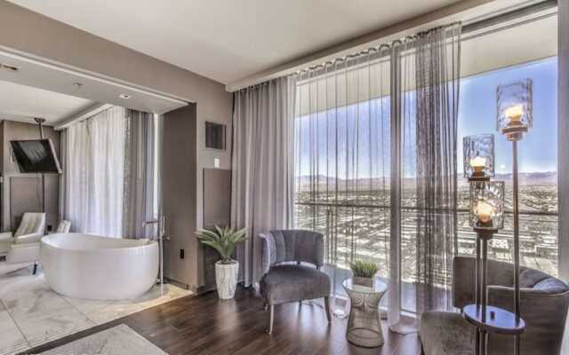Palms Place Vacation Suites Collection