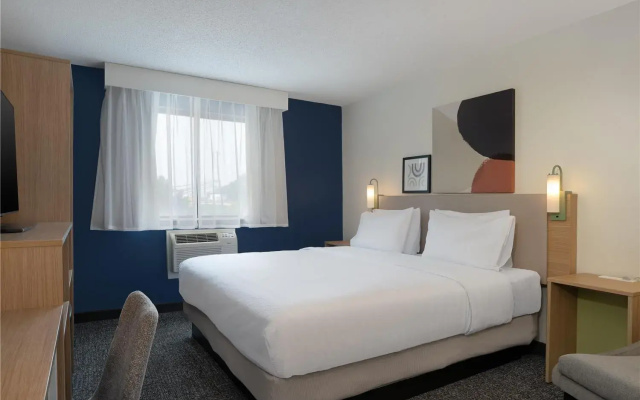 Spark By Hilton Carlisle South