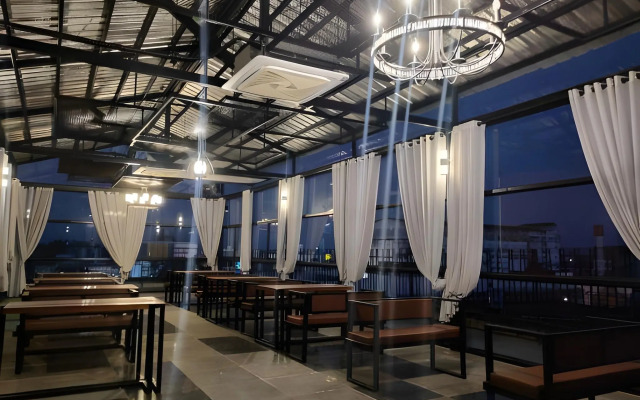 the harbour front hotel
