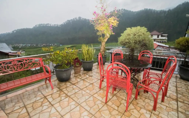 Villa Matahari Tawangmangu powered by Cocotel