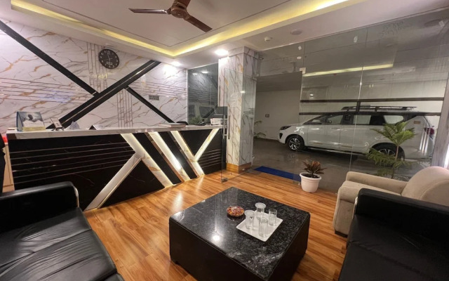 Hotel AeroFly Stay by KDSON