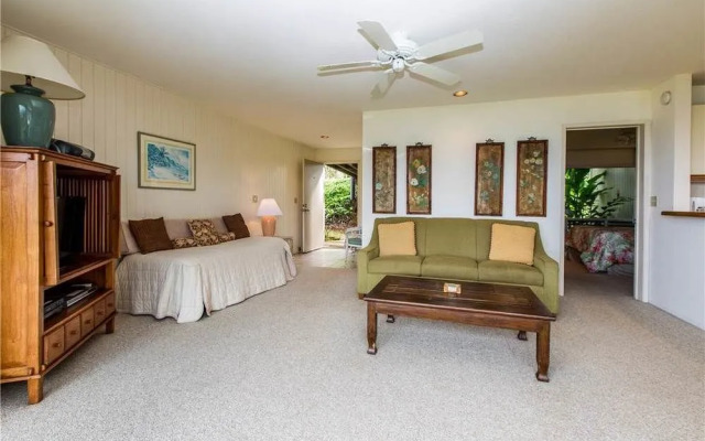 Pali Ke Kua 117 by RedAwning