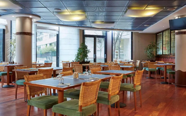 Aparthotel Adagio la Defense le Parc