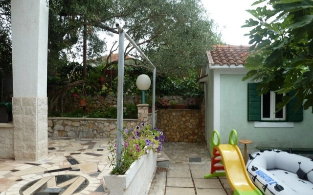 Maja - 80 m From Pebble Beach - SA2 Zapad