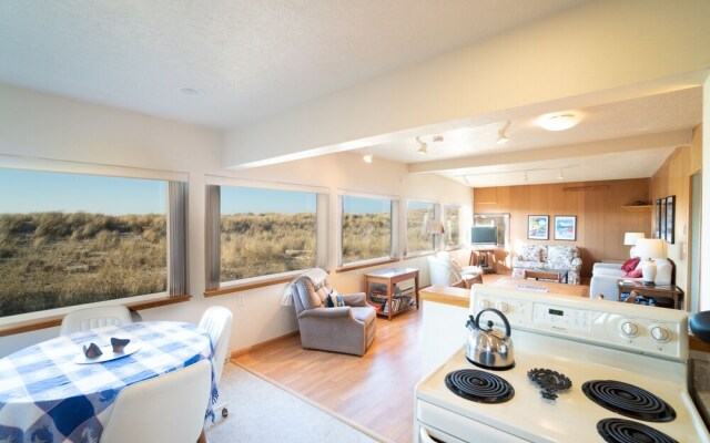 Sea Lion Crossing - 3 Br Home