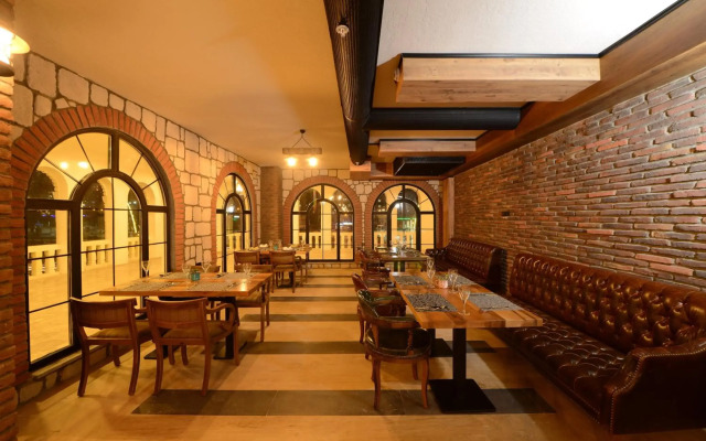 Raymar Mardin Hotels