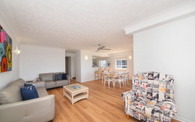 San Mateo on Broadbeach