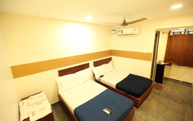 Hotel Boopathi
