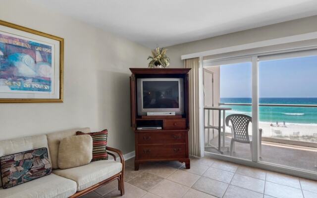 Regency Towers 405 West