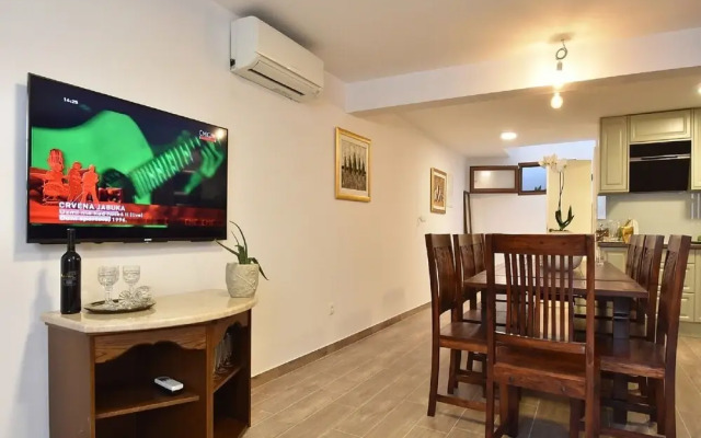 Apartment Mandika