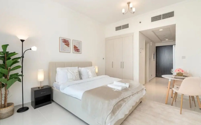 Neat Studio at Carson C